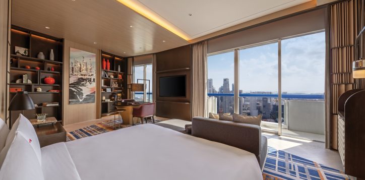 presidential-suite-bedroom_clean-2