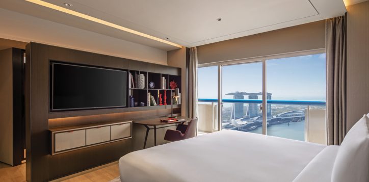 skyline-suite-bedroom_clean-2