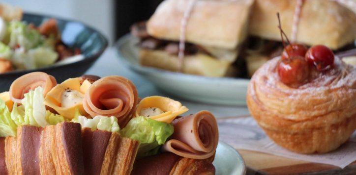 swissotel_the_stamford_the_stamford_brasserie_breakfast_crossiant-2