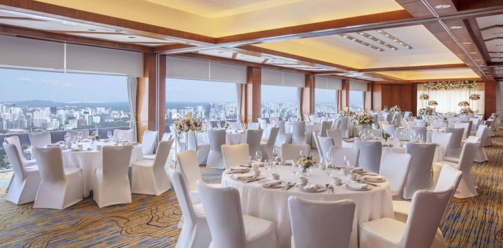 swissotel-the-stamford-skai-suite-wedding-view-2