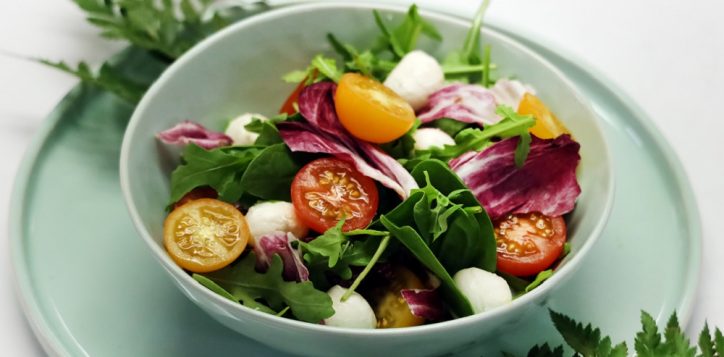 festive-sides-to-go-xmas-wreath-salad-1000x1000