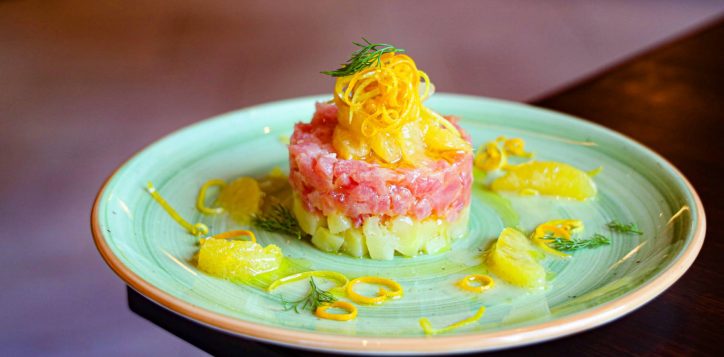 business-lunch-citrus-marinated-tuna-tartar_2