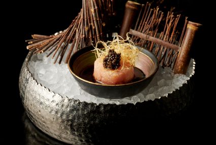 sashimi-topped-with-caviar-2-425x285-2