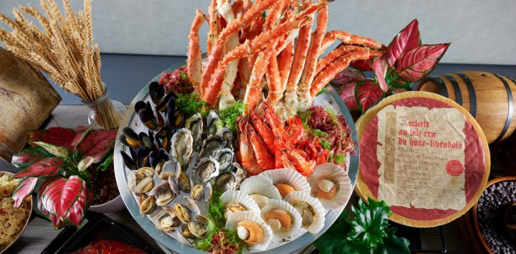 clove_swiss-national-day-buffet_24-2