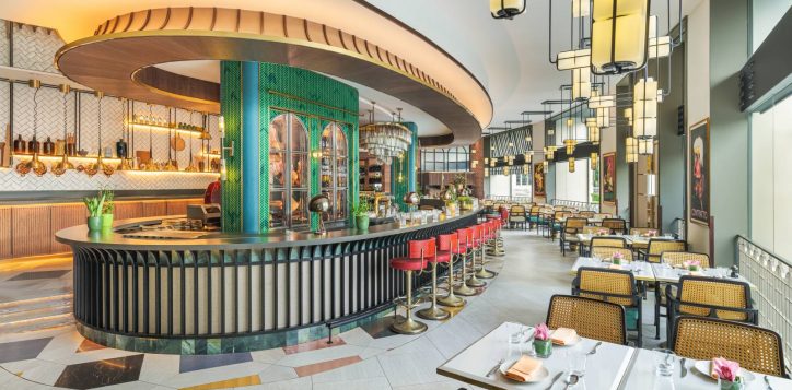 fairmont-singapore_prego_interior_bara-2